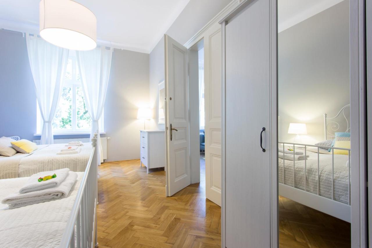 Tyzenhauz Grand Apartaments Kraków Zewnętrze zdjęcie